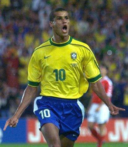 关注这个群 关注这个群