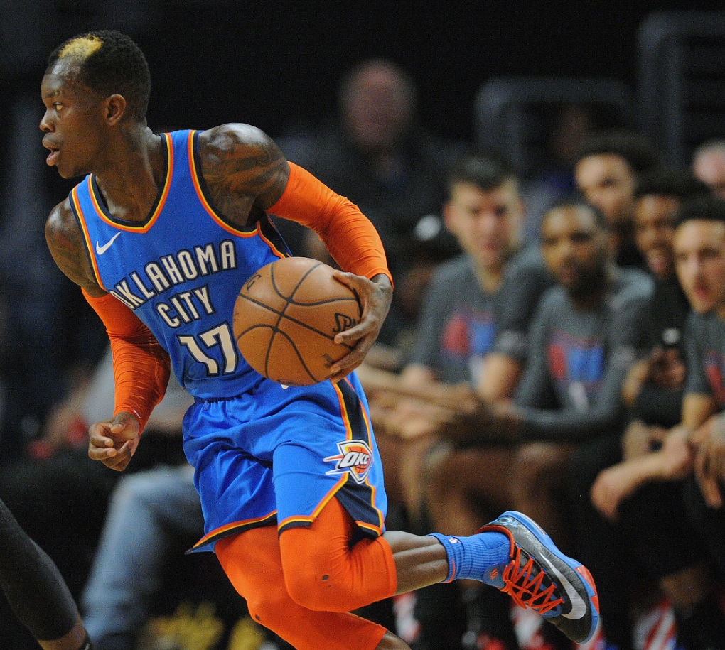 坚持他的战 坚持他的战